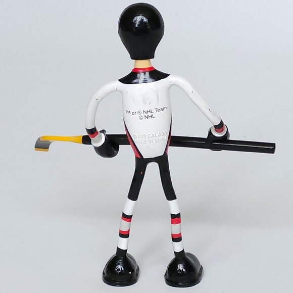 FUN Buffalo Sabres Bendo Figures Hockey Player with helmet and hockey stick - Picture 6 of 7